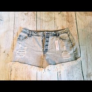 Light acid washed distressed high waisted shorts
